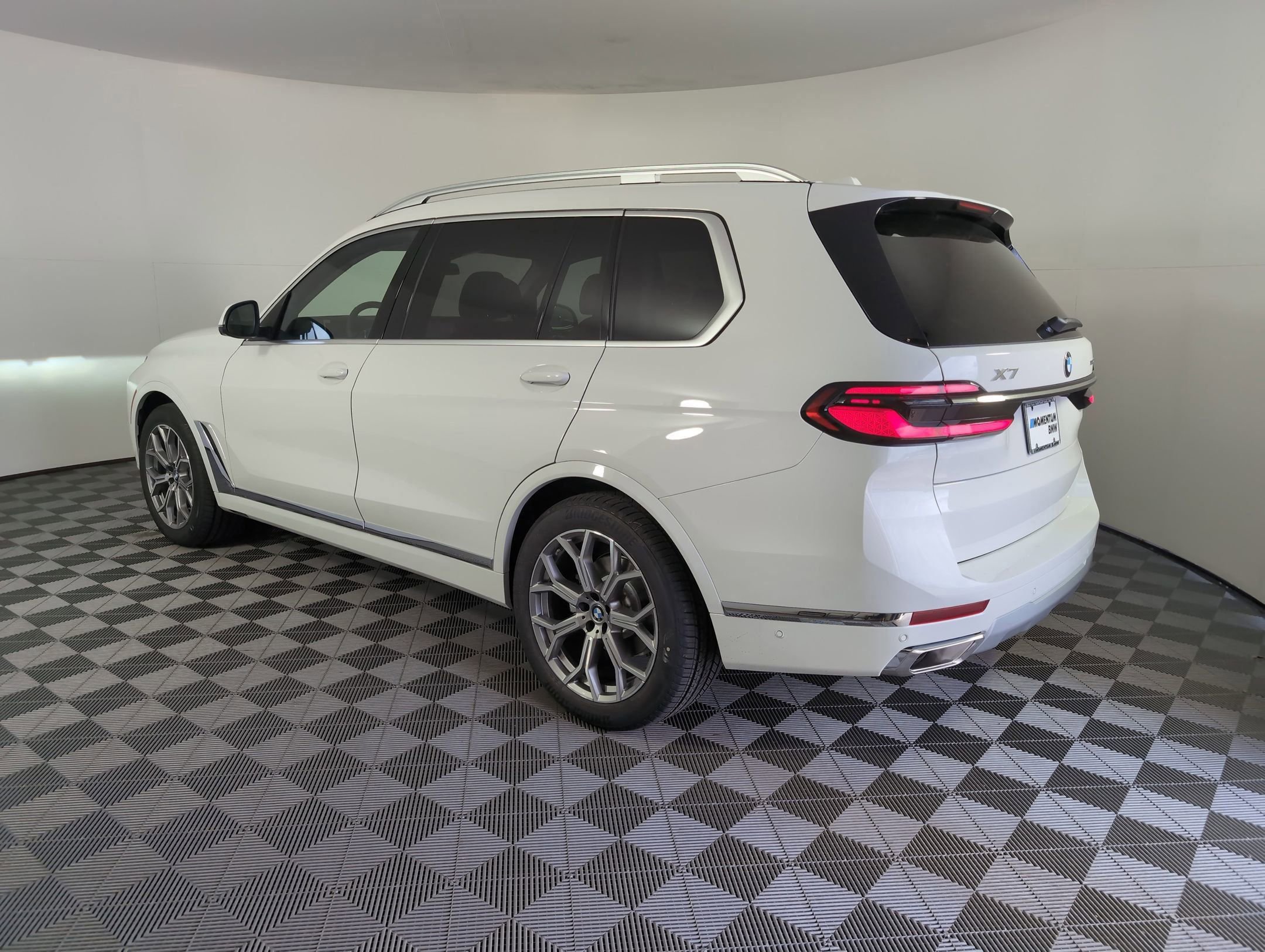 2026 Bmw X7 xDrive40i photo 3