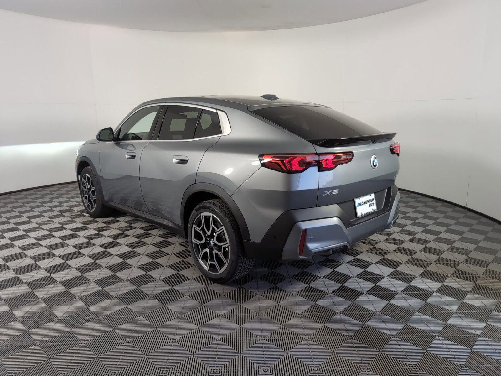 2025 Bmw X2 xDrive28i photo 3