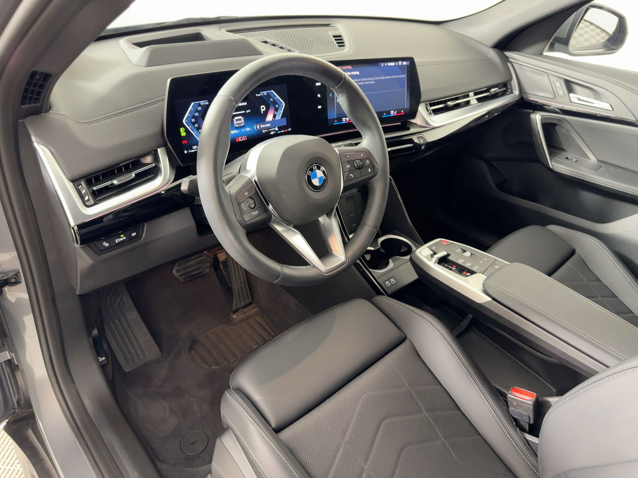 2025 Bmw X2 xDrive28i photo 4