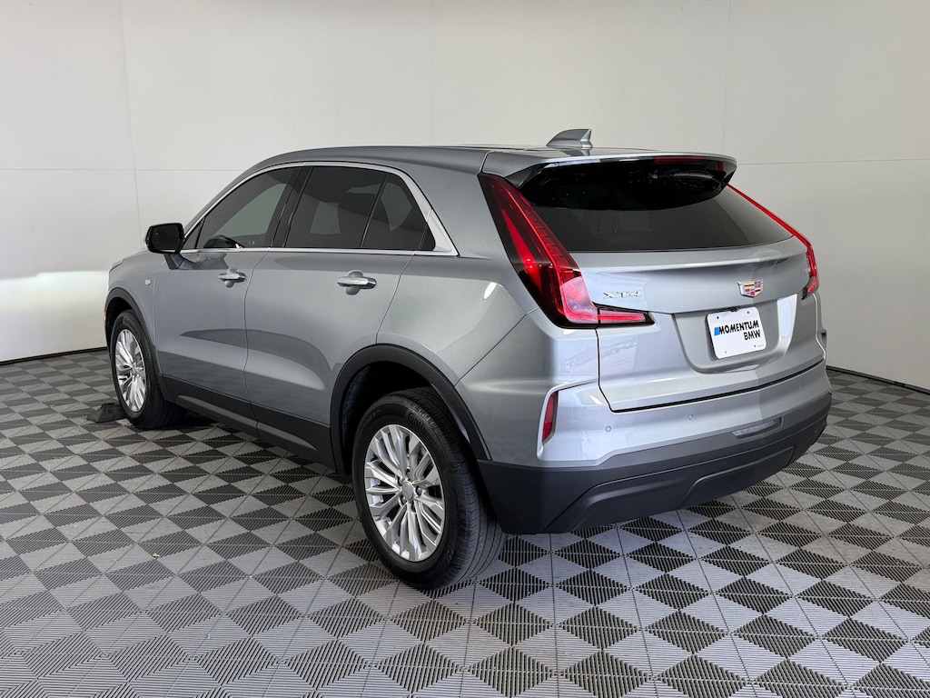 Used 2024 CADILLAC XT4 Luxury SUV