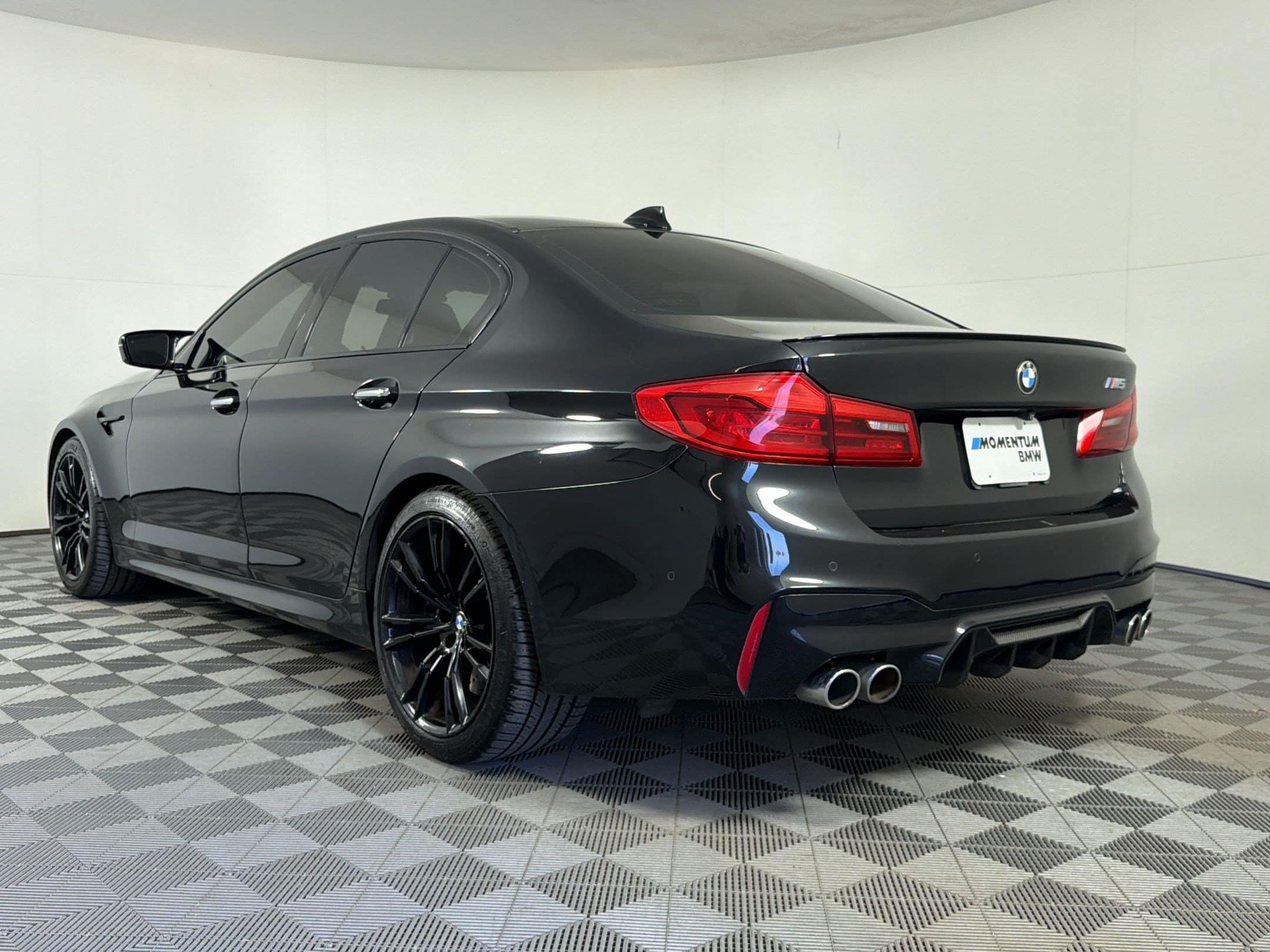 M5 Sedan