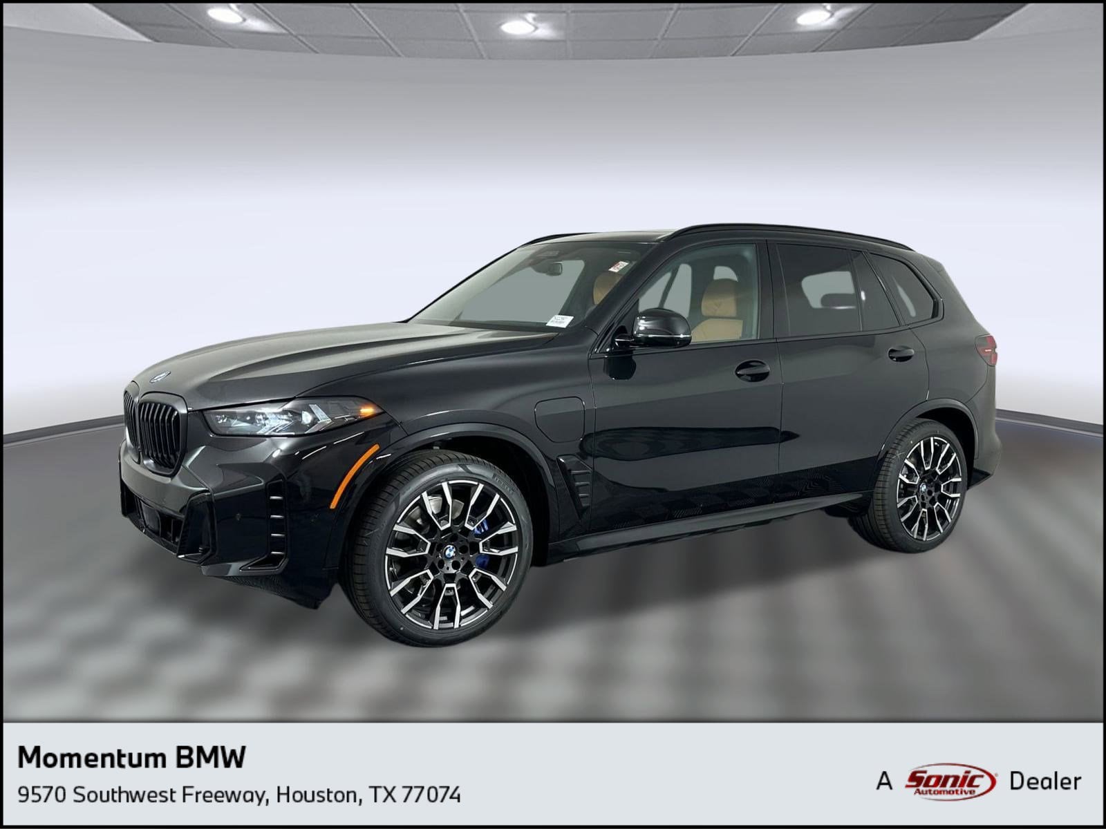2026 BMW X5 50e's photo