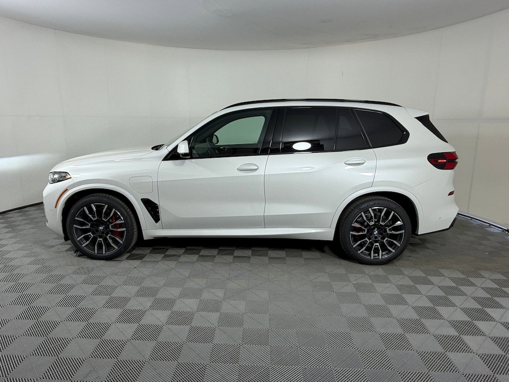 New 2026 BMW X5 PHEV xDrive50e SUV