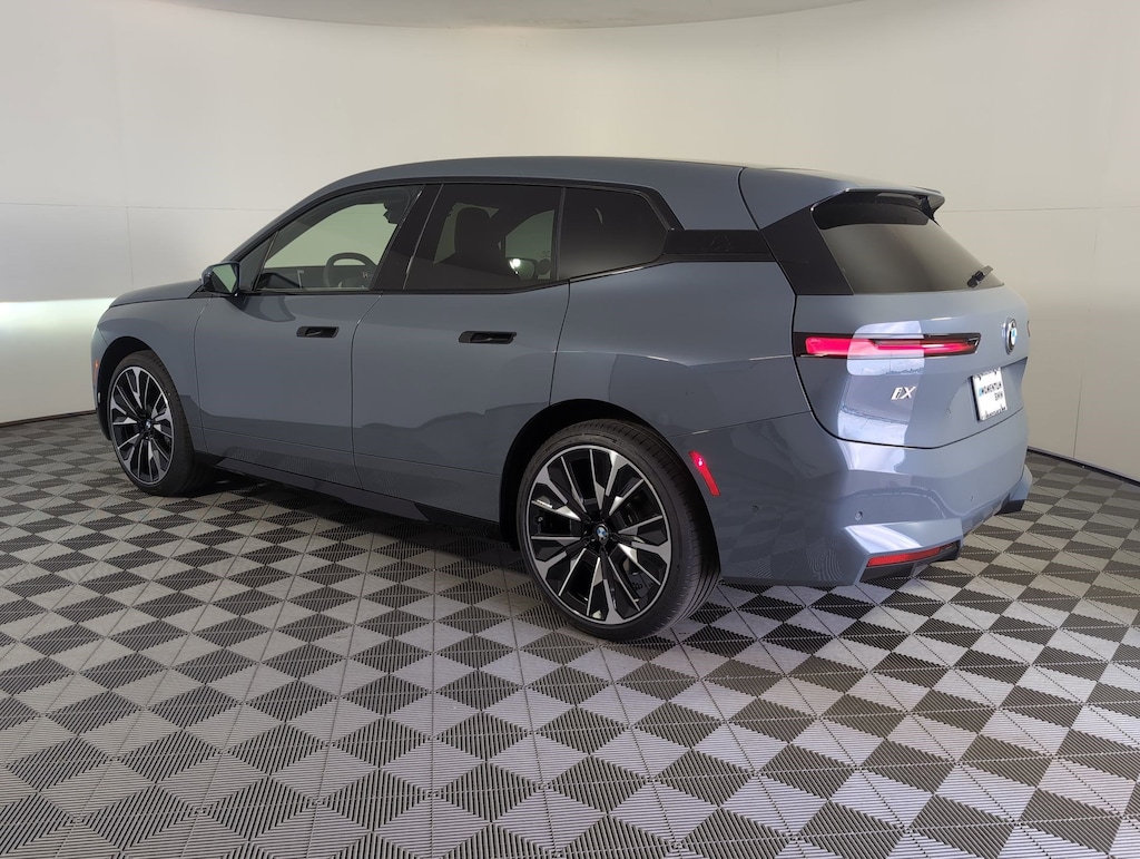 New 2026 BMW iX xDrive45 SUV