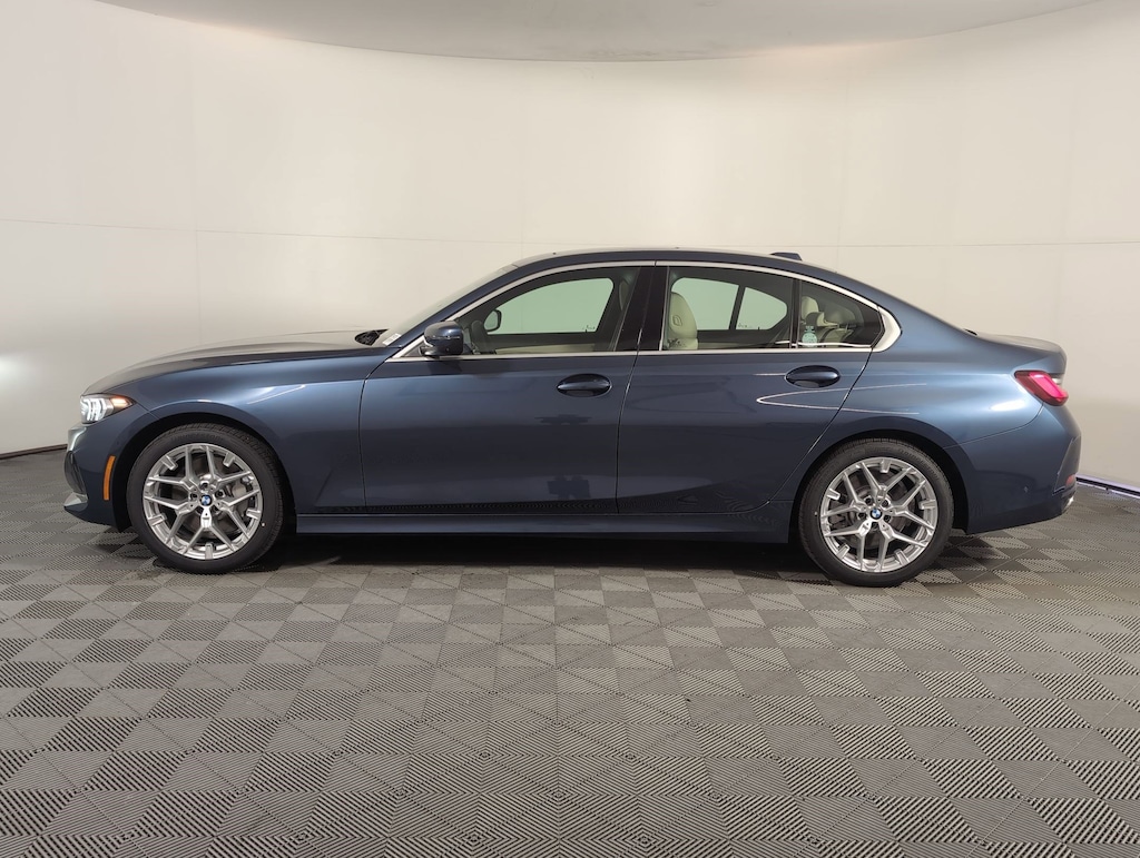 New 2026 BMW 330i NA Sedan