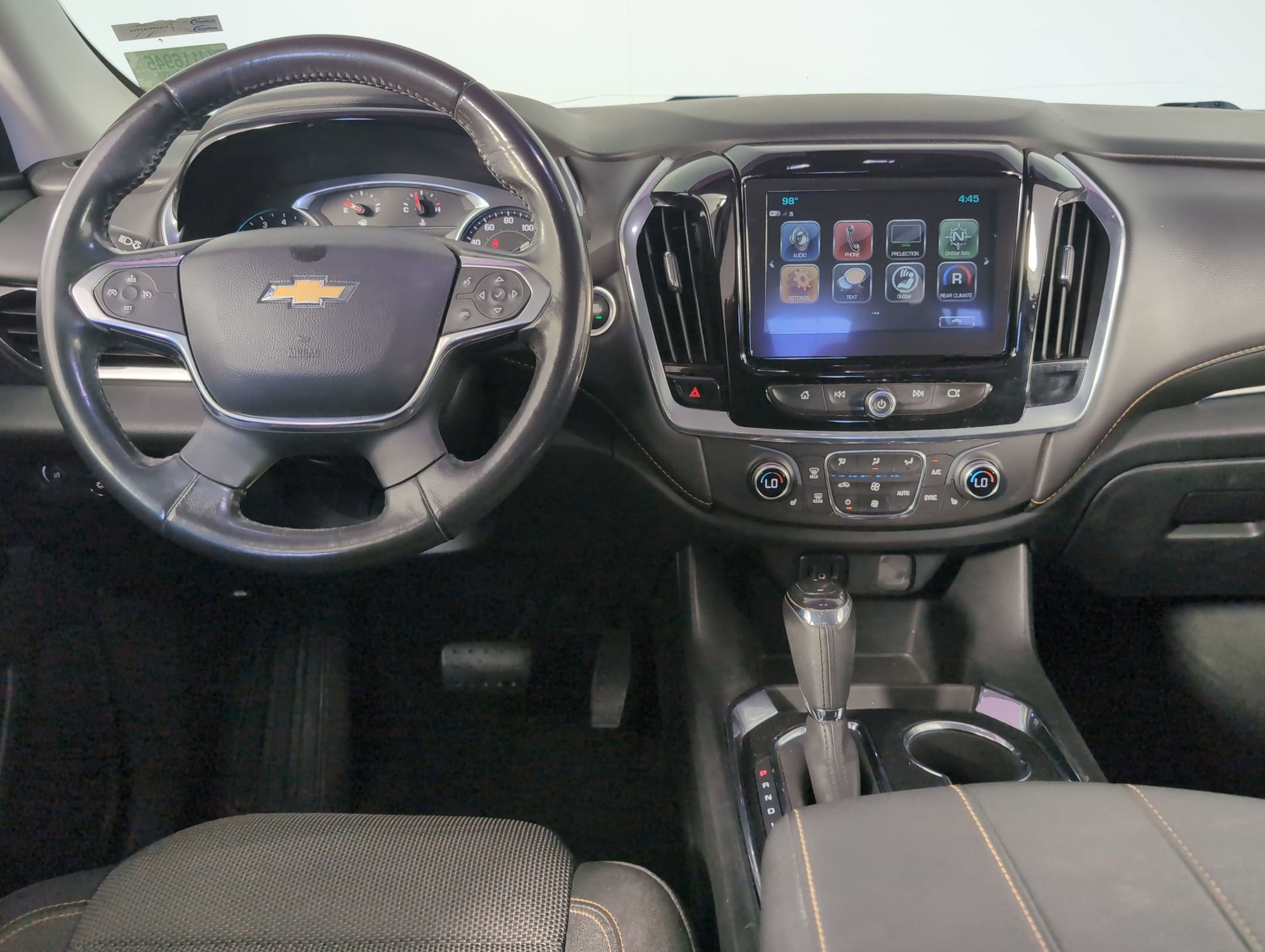 2019 Chevrolet Traverse Cloth 1LT photo 3