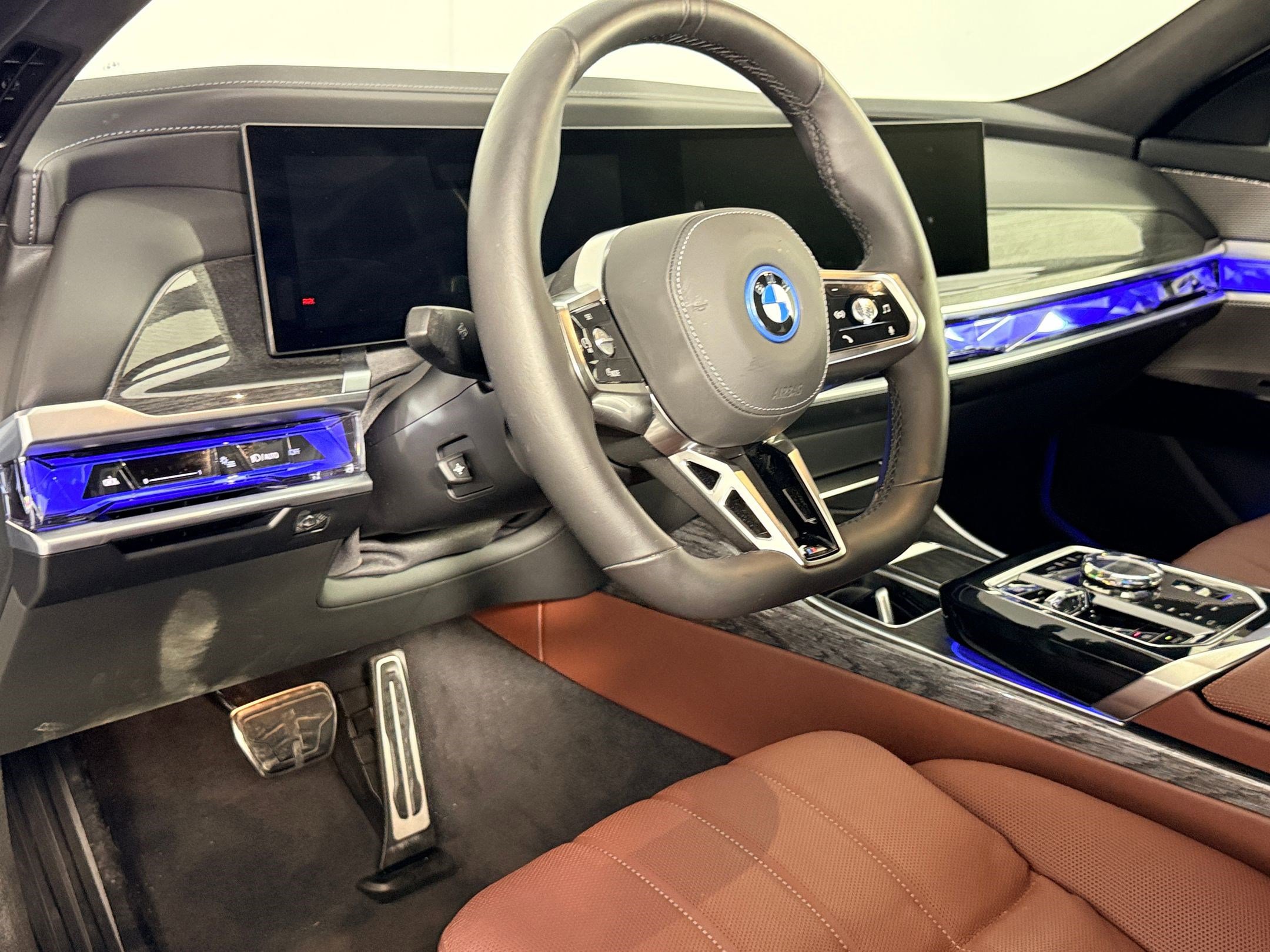 2025 Bmw 750e photo 4