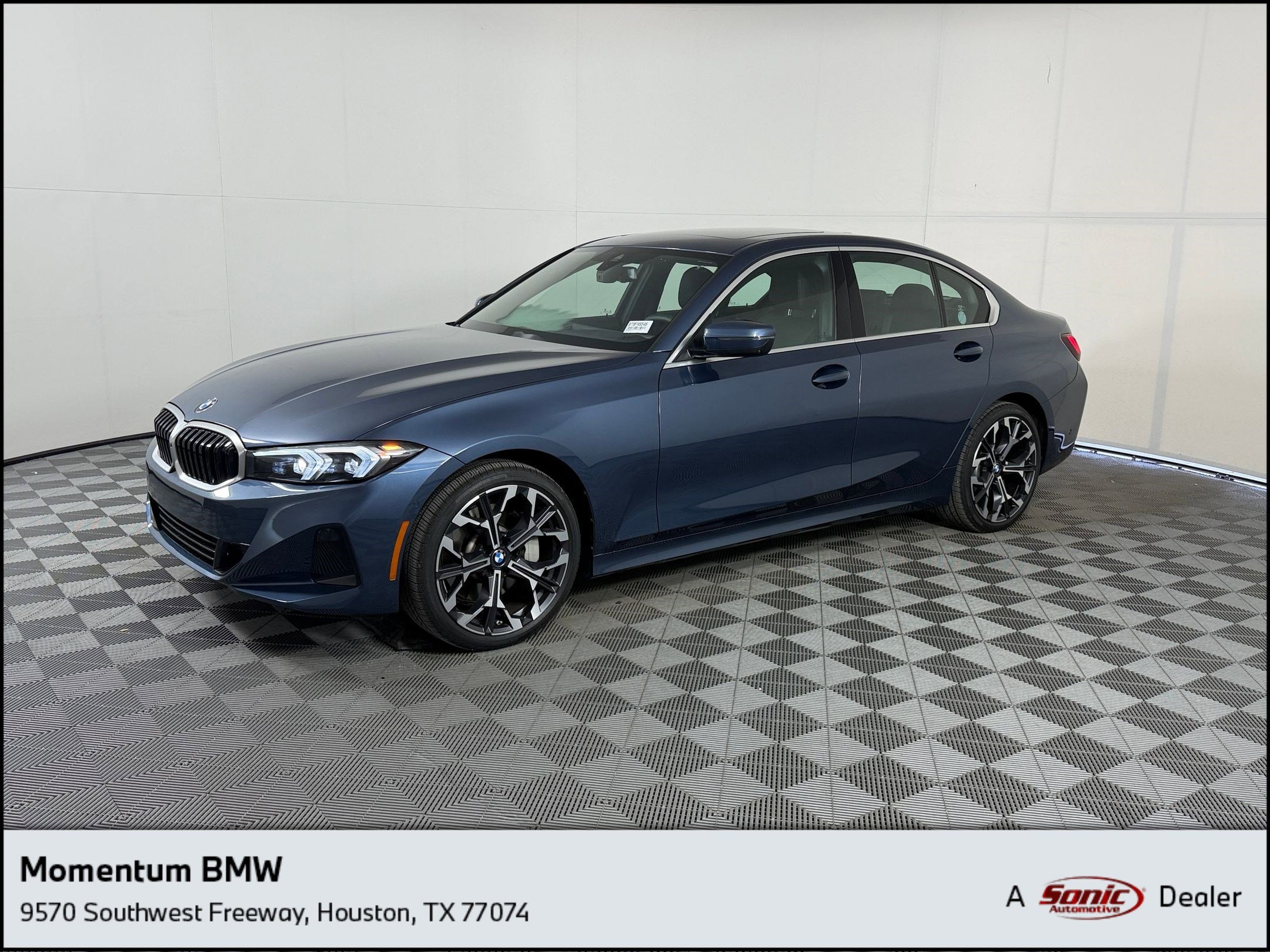 2026 BMW 3 Series's photo