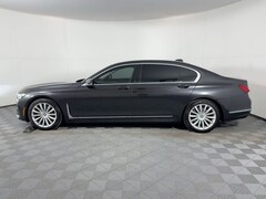 Used 2022 BMW 740i Sedan for sale in Houston