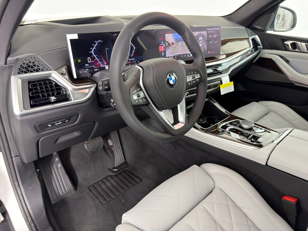 New 2026 BMW X5 sDrive40i SUV