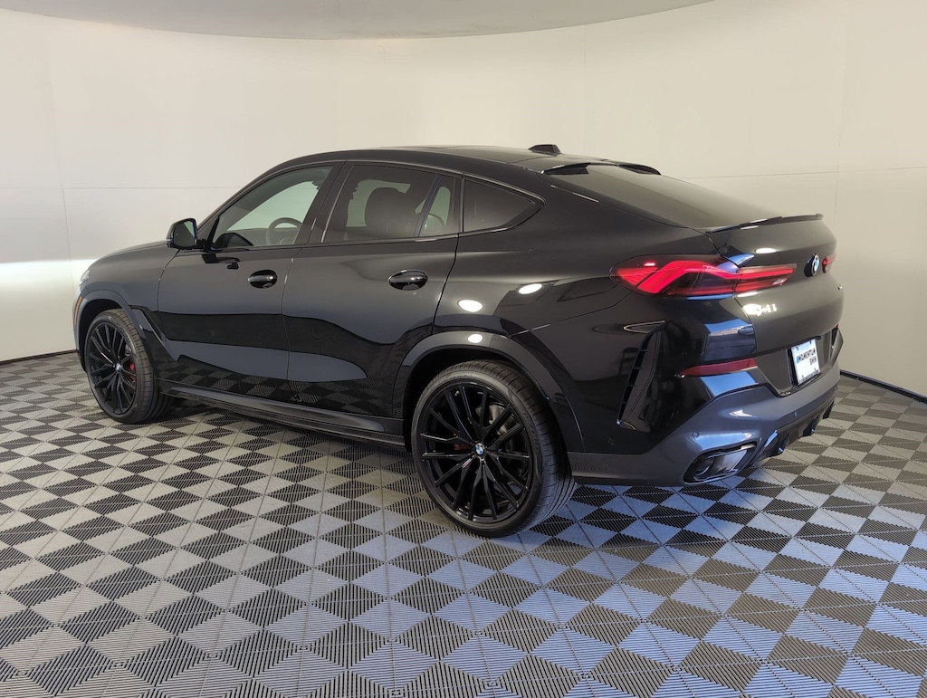 New 2026 BMW X6 xDrive40i SUV