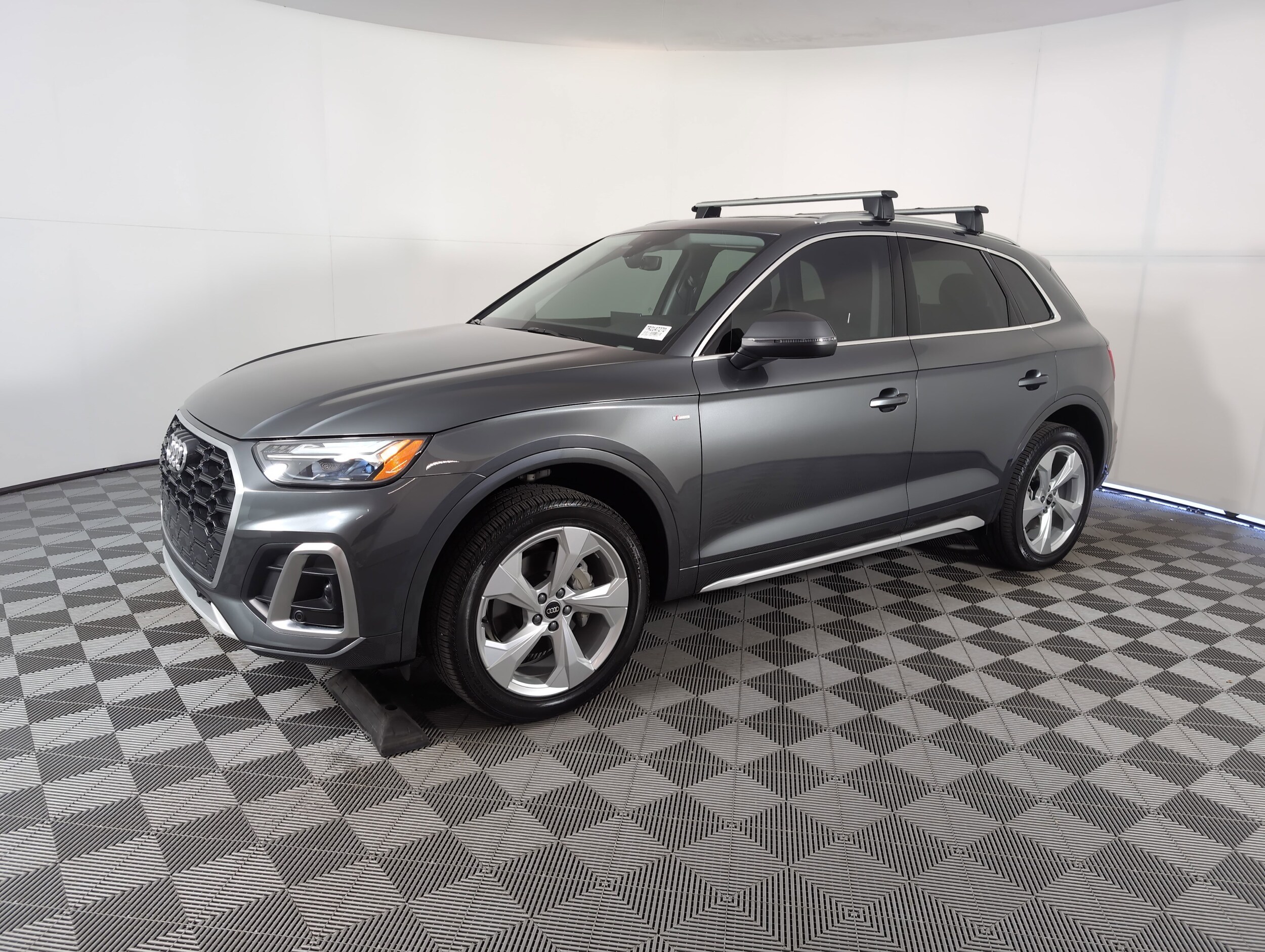 2024 Audi Q5 45 S line Premium photo 3