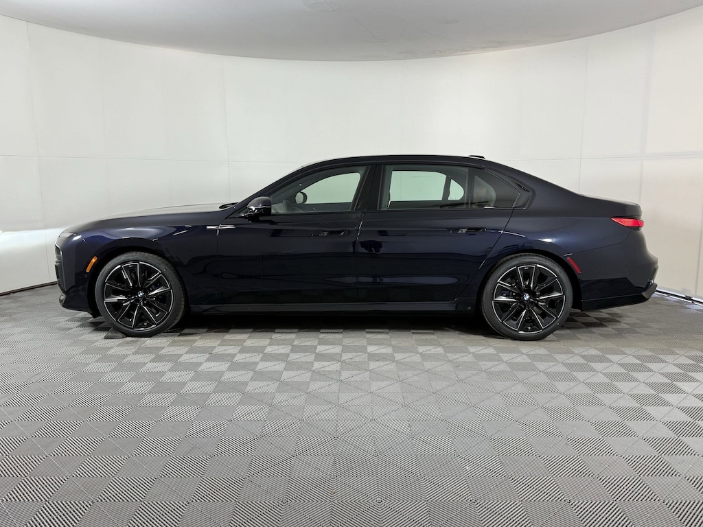 Used 2025 BMW 760i xDrive Sedan