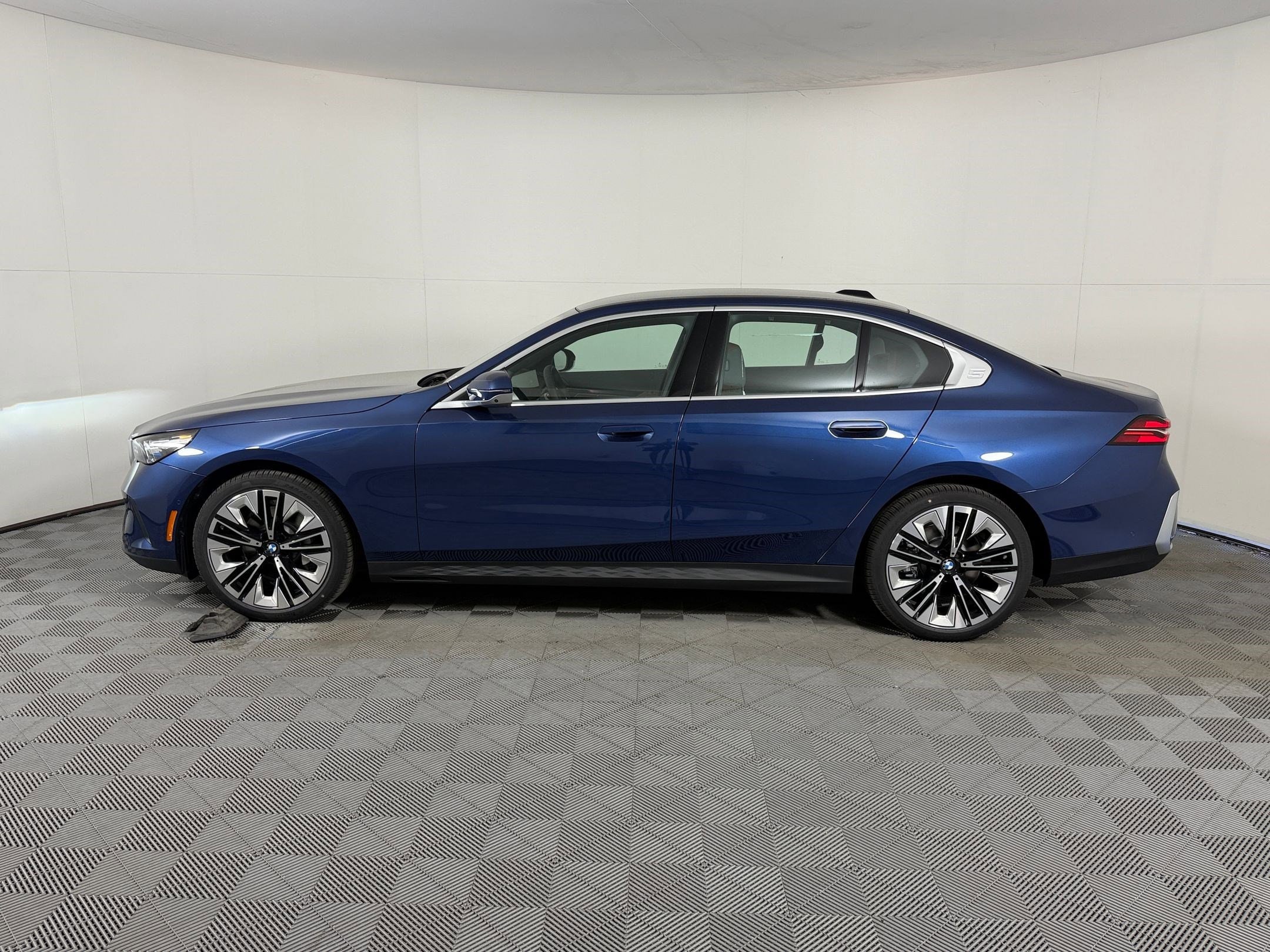 530i Sedan