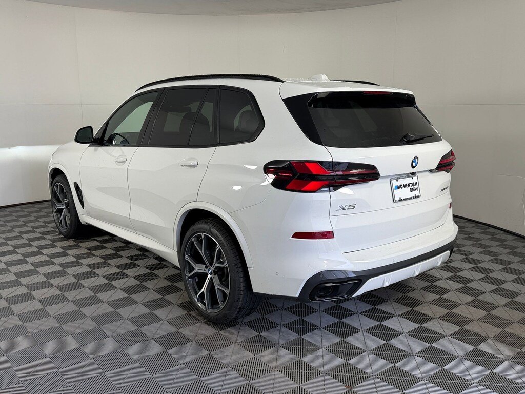 New 2026 BMW X5 xDrive40i SUV