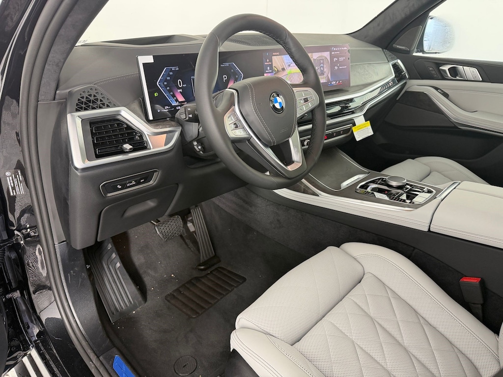 New 2027 BMW X7 xDrive40i SUV