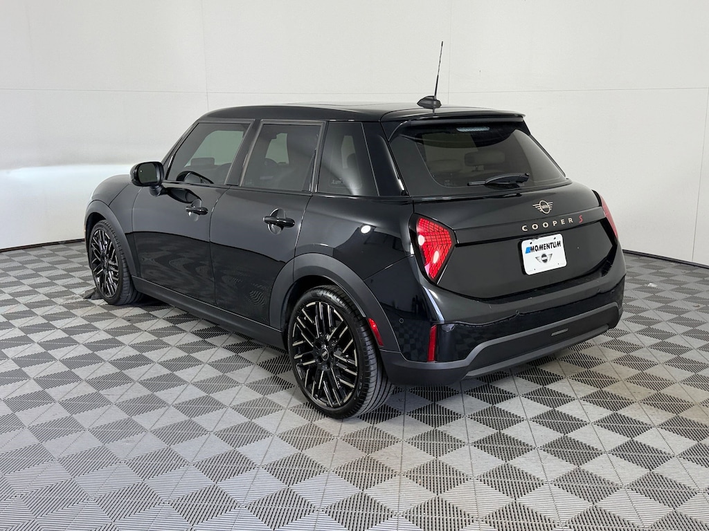 Used 2025 MINI Hardtop 4 Door Cooper S Hatchback