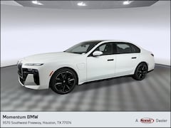 2026 BMW 750e xDrive Sedan