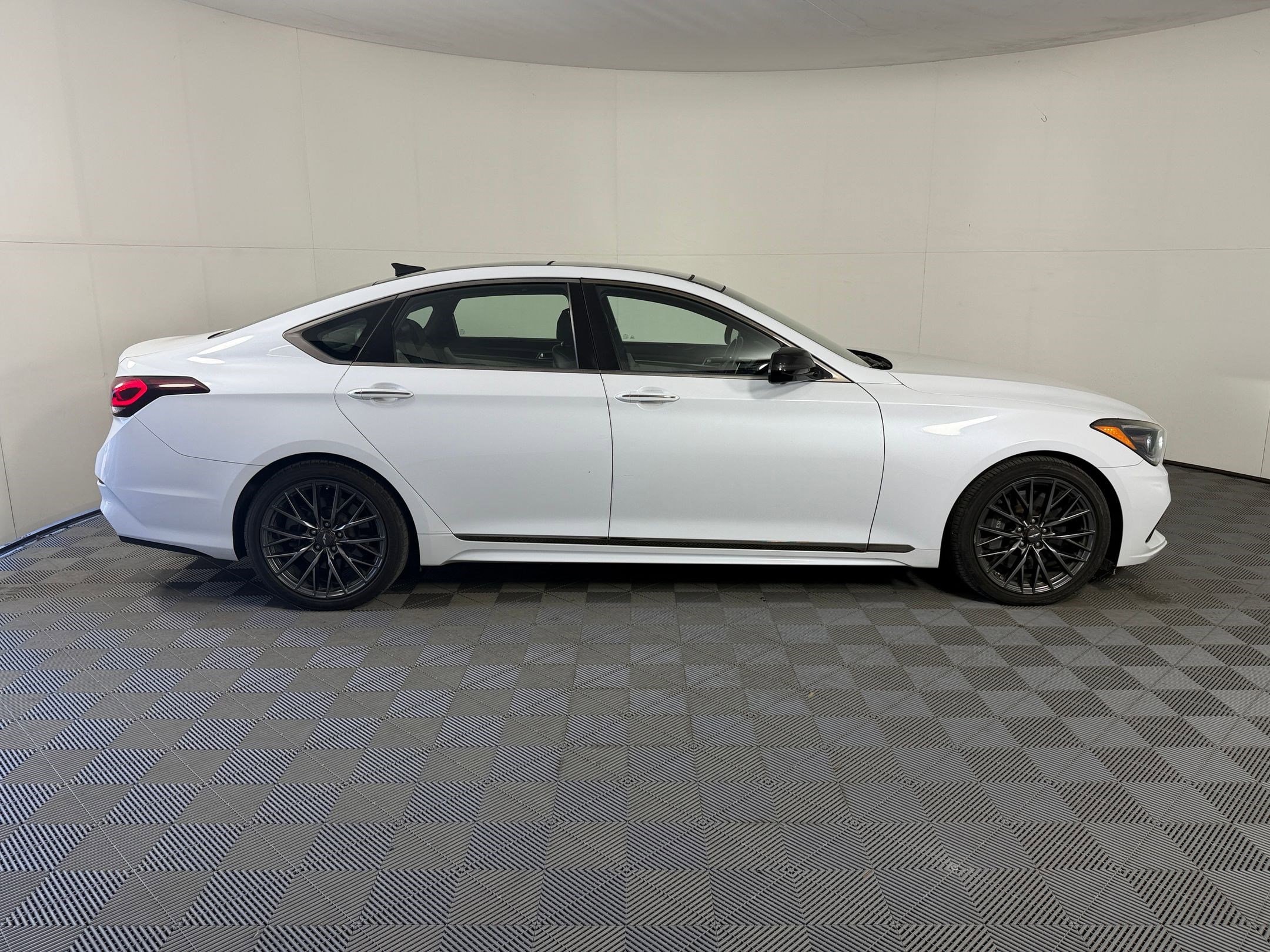 G80 3.3T Sport Sedan