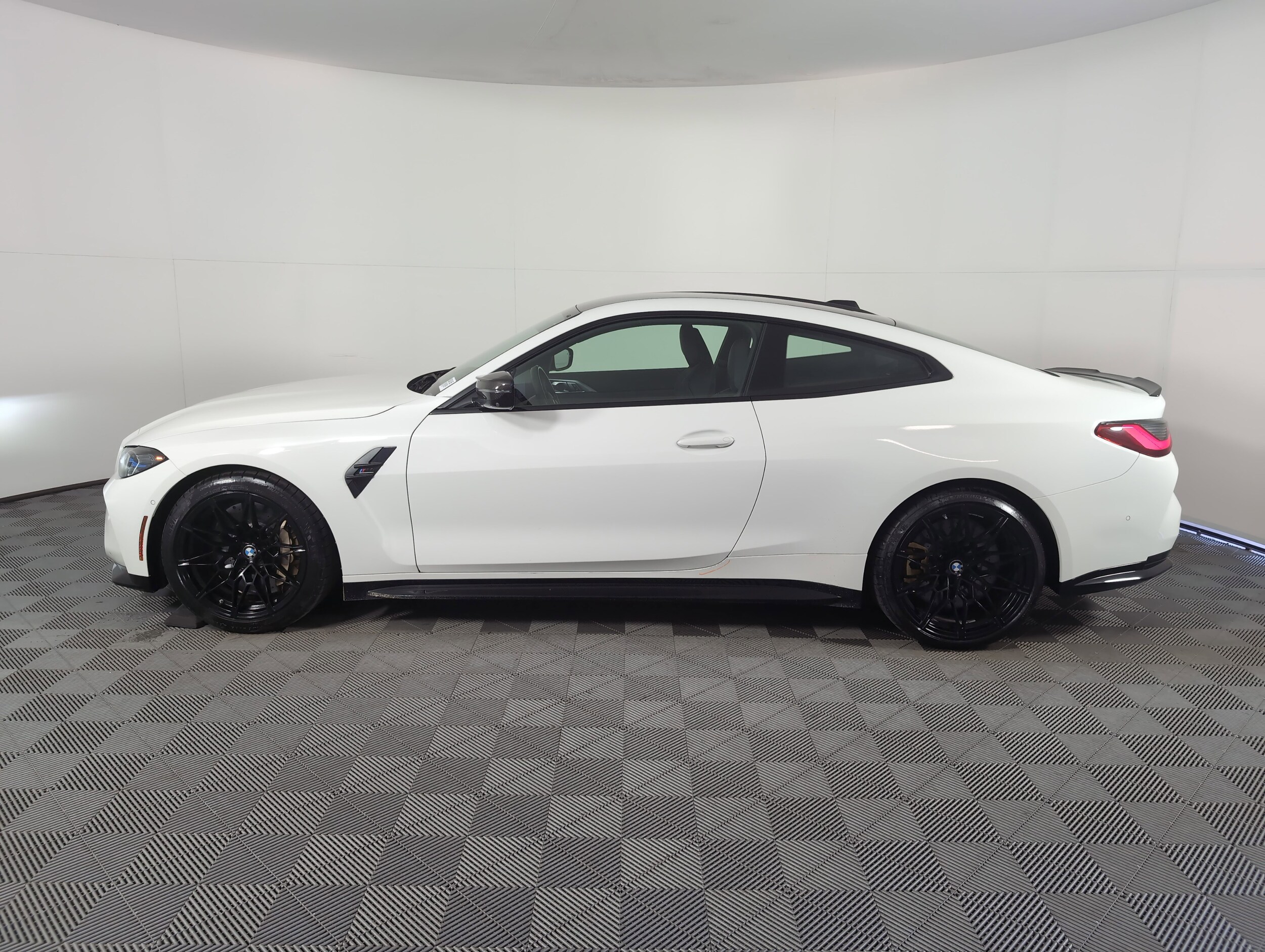 2024 Bmw M4 Coupe photo 4