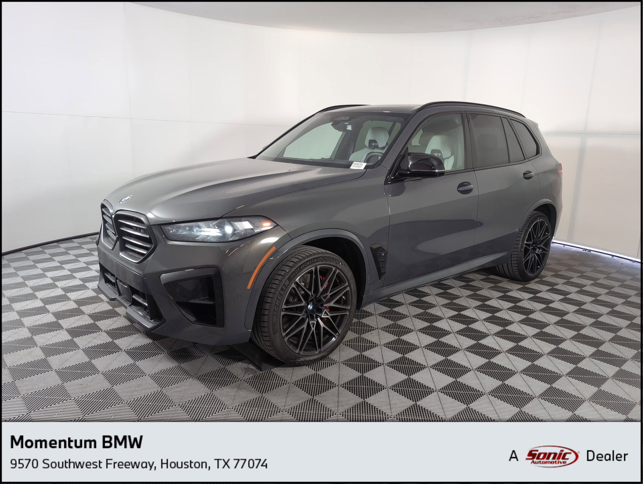 2025 BMW X5 M SUV 