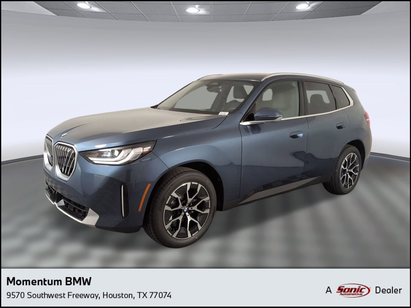 2025 BMW X3 30's photo