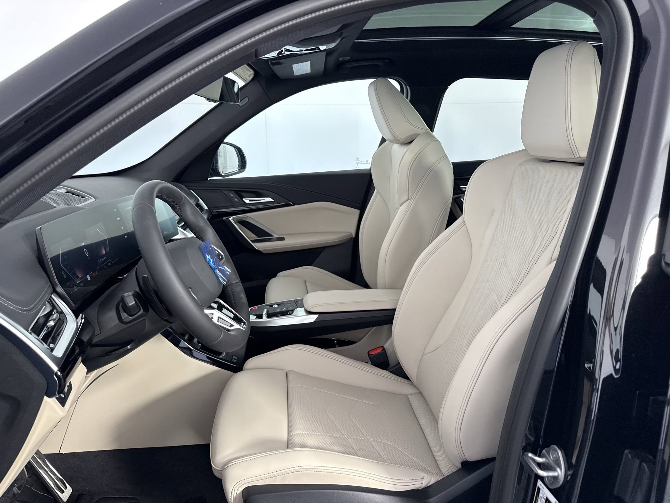 2025 Bmw X1 XDrive28i photo 4