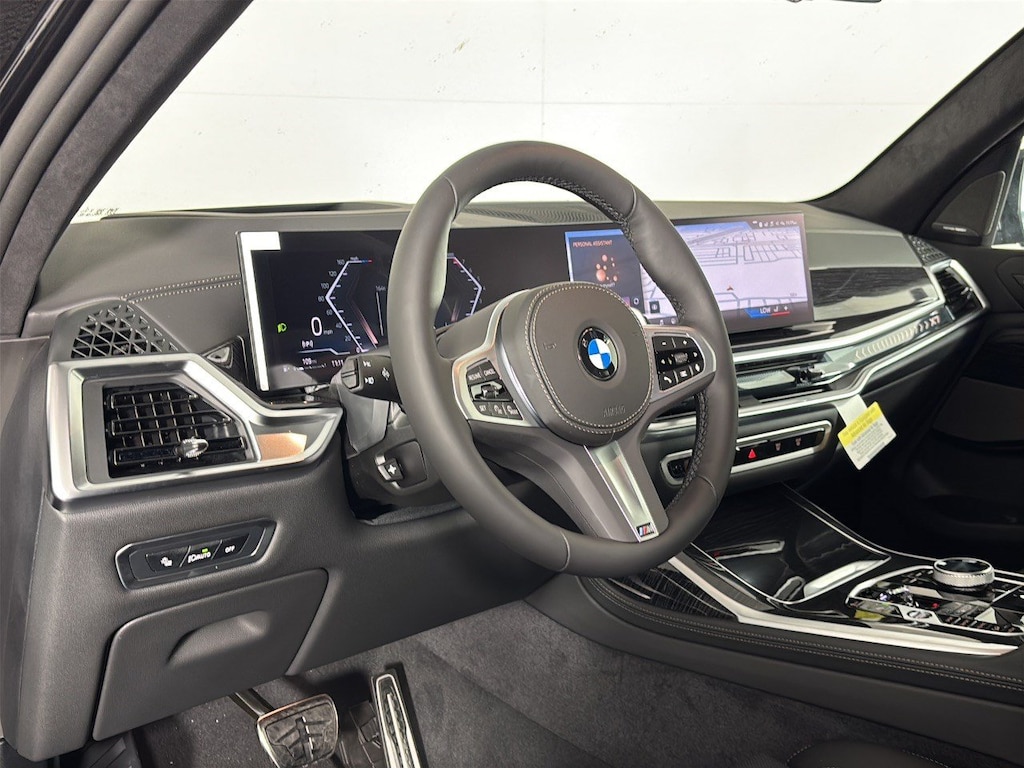 New 2027 BMW X7 xDrive40i SUV