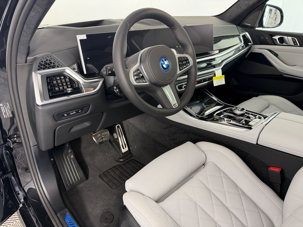 New 2026 BMW X5 PHEV xDrive50e SUV