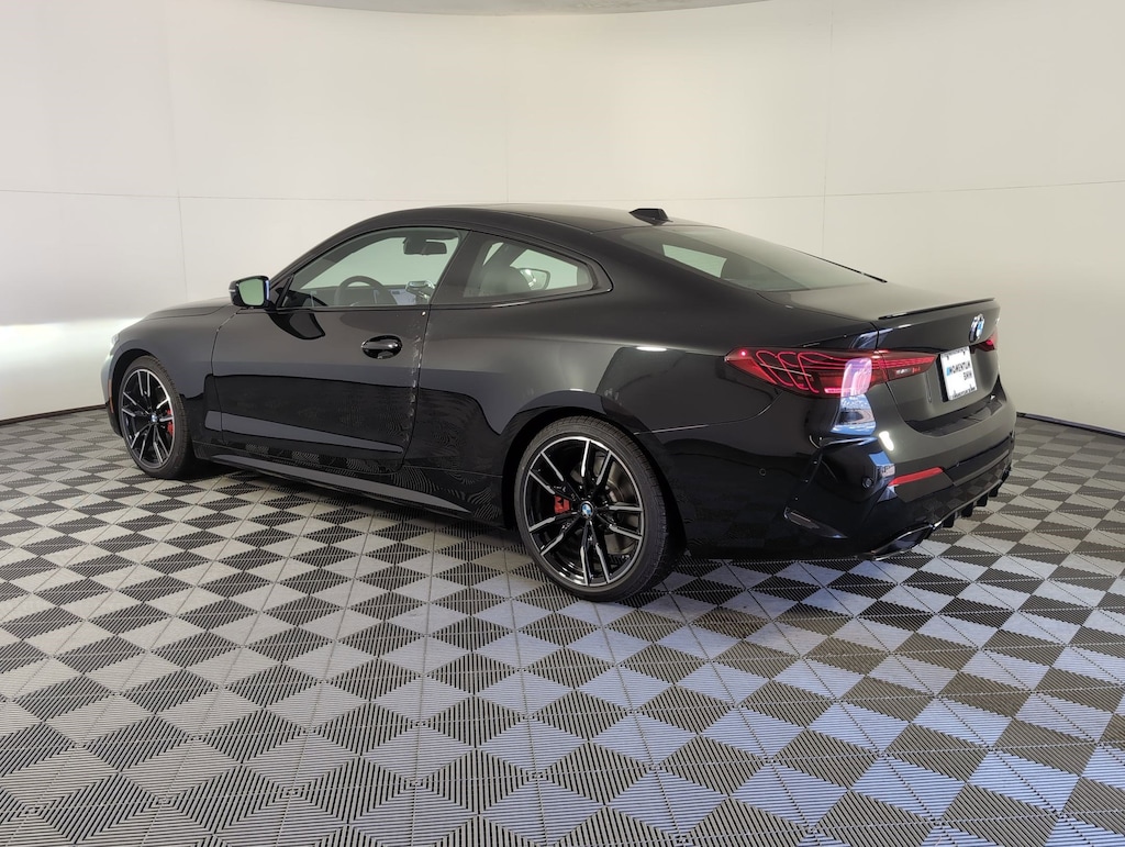 New 2026 BMW M440i Coupe