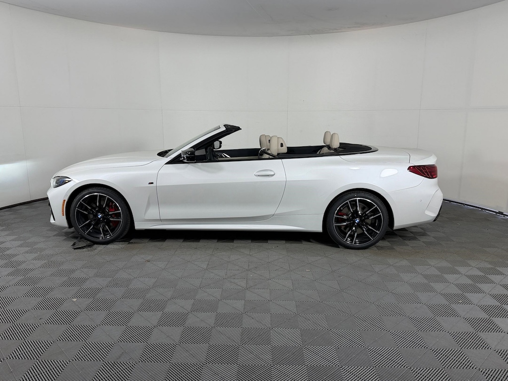 New 2026 BMW M440i xDrive Convertible
