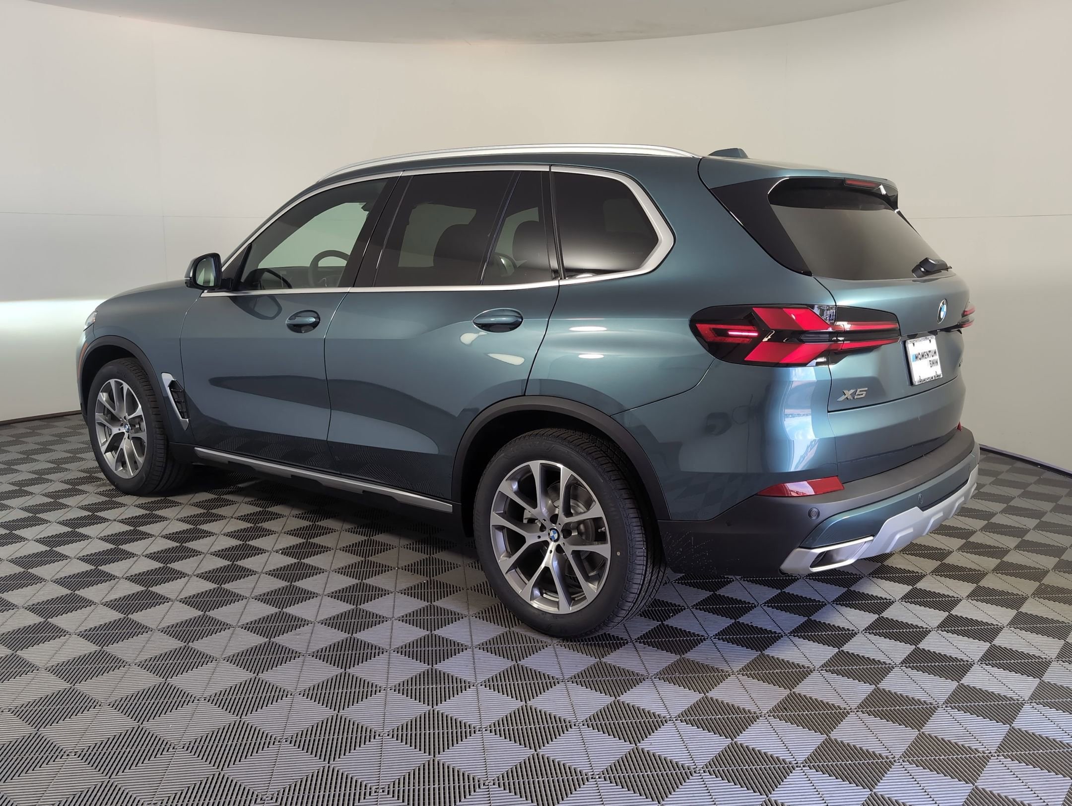 2026 Bmw X5 xDrive40i photo 3