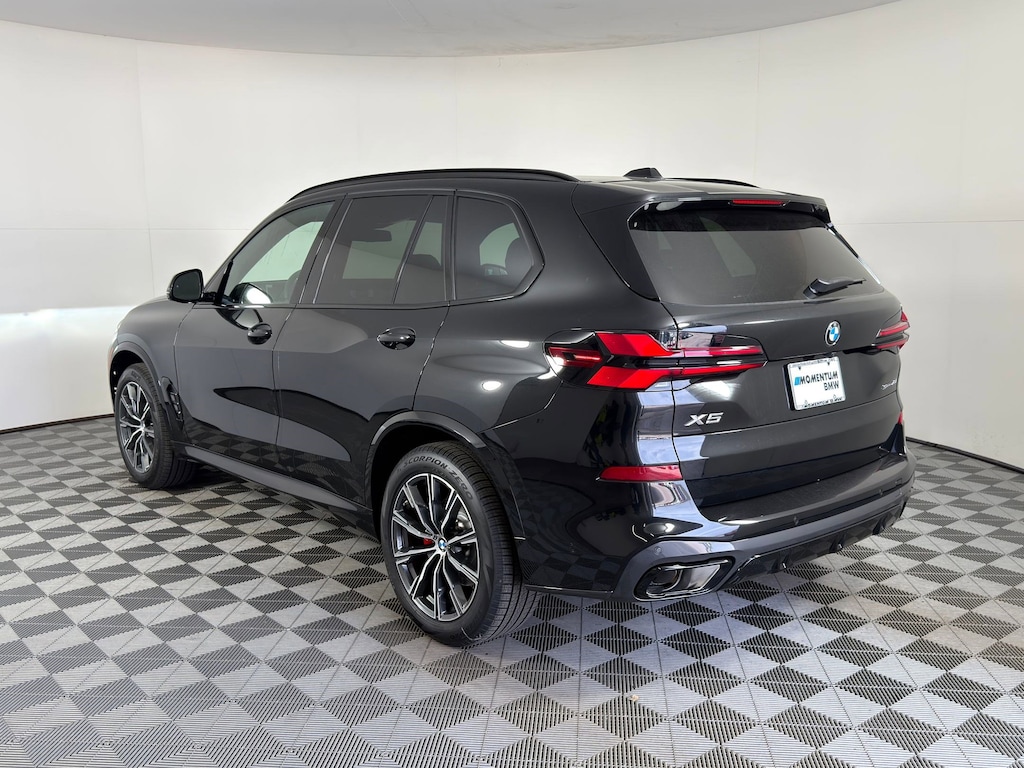 New 2026 BMW X5 sDrive40i SUV