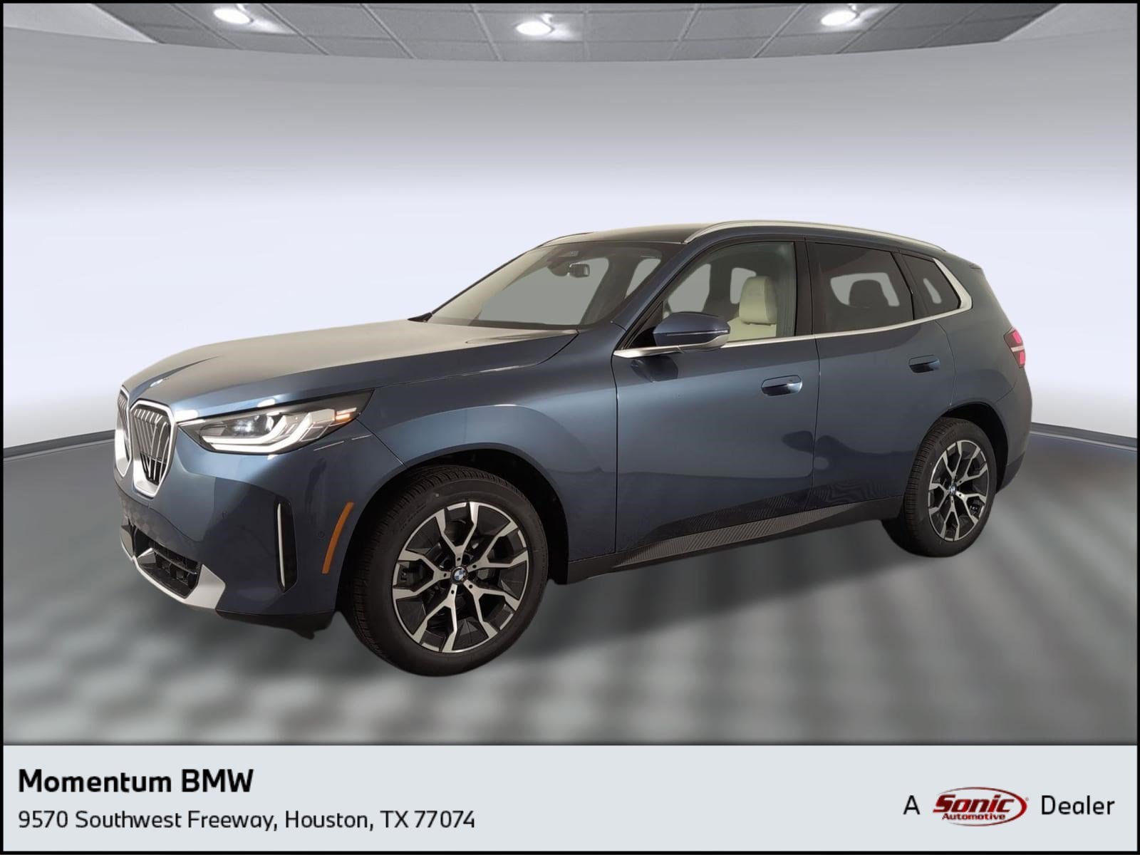 2026 BMW X3 30 XDRIVE's photo