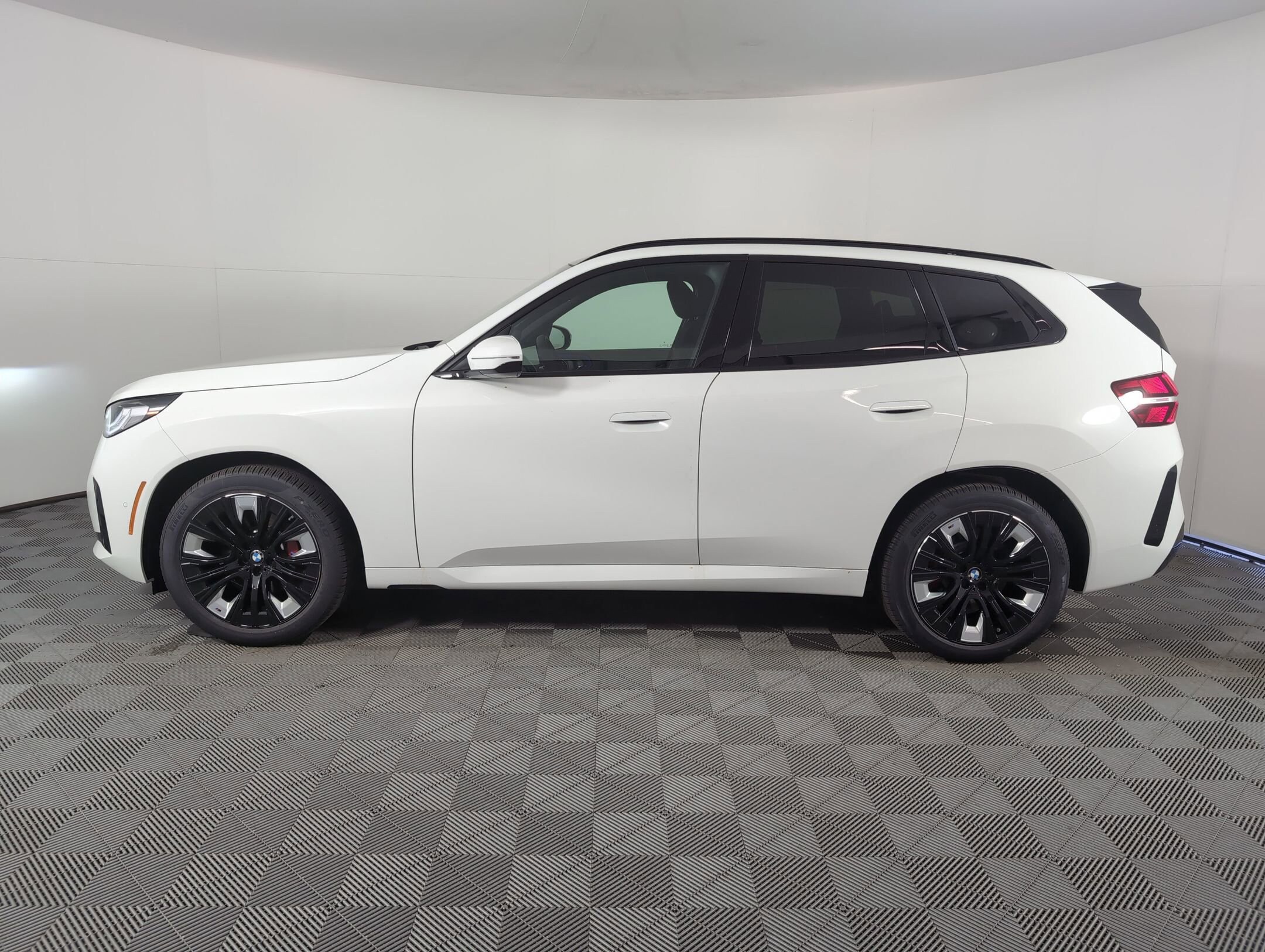 2026 Bmw X3 photo 2