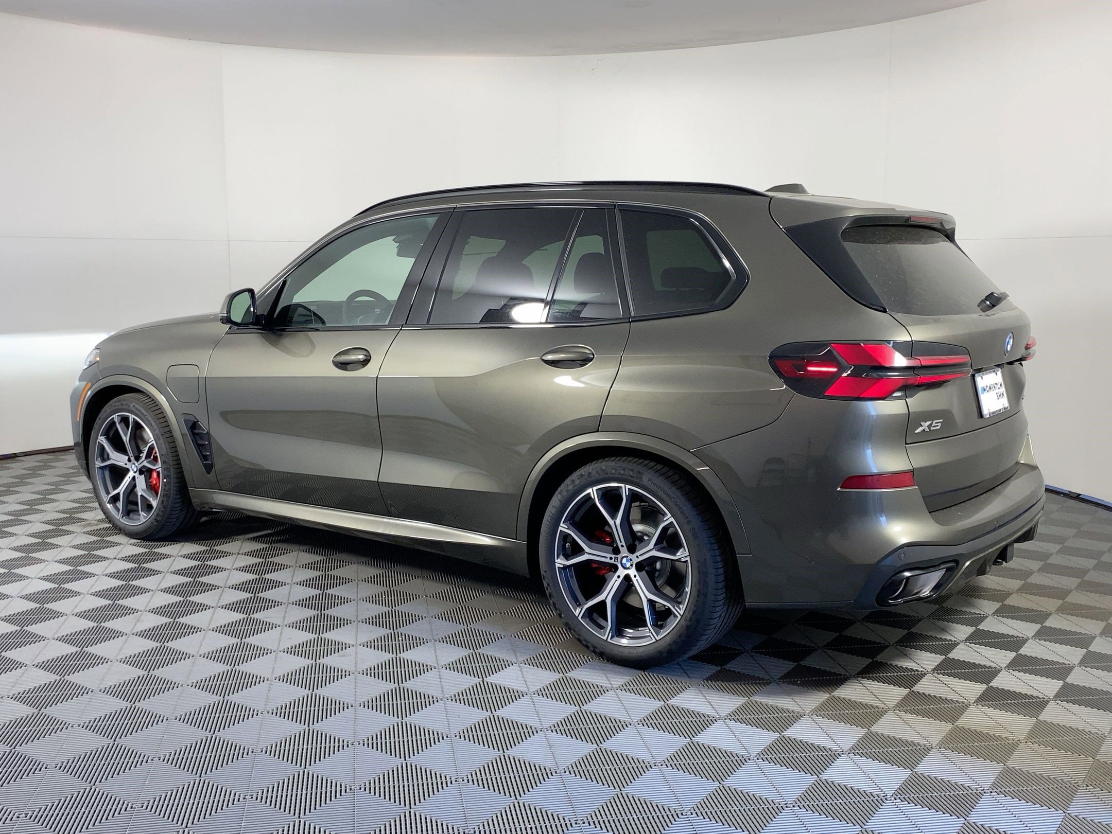 2026 Bmw X5 xDrive50e photo 3