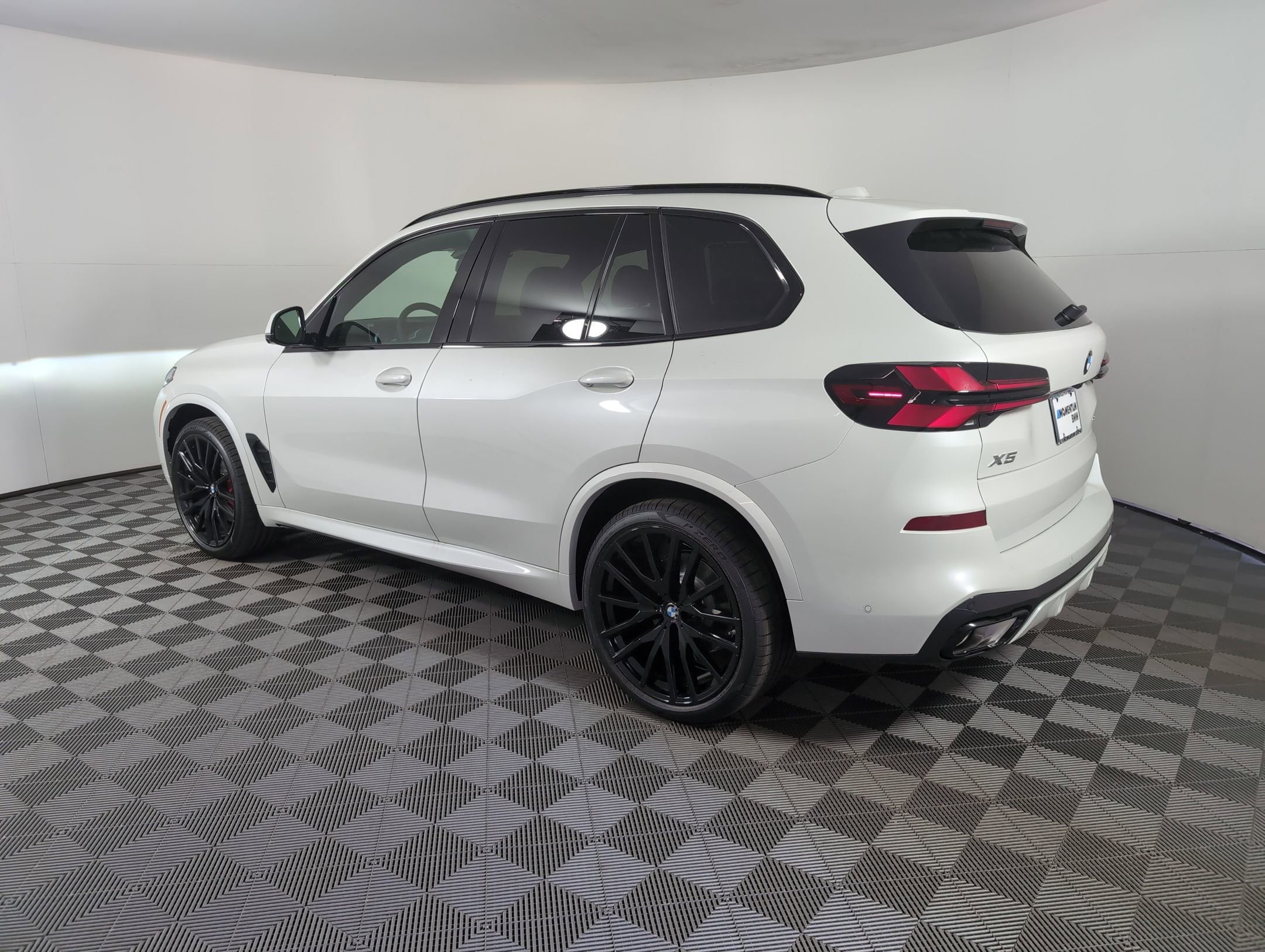 2026 Bmw X5 sDrive40i photo 3