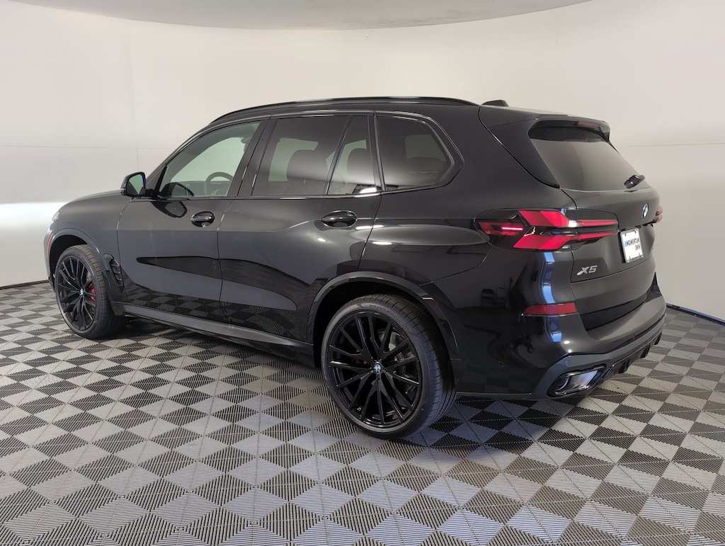 New 2026 BMW X5 sDrive40i SUV