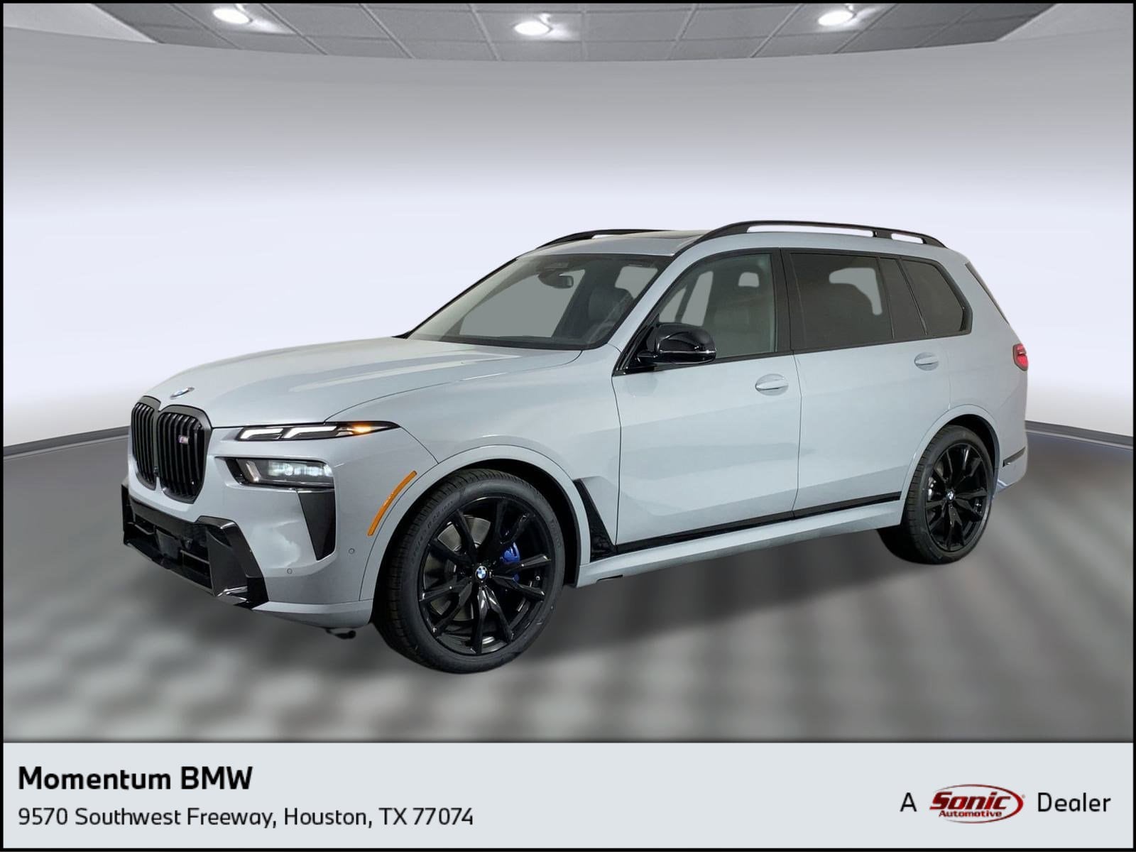 2026 BMW X7 M60i's photo