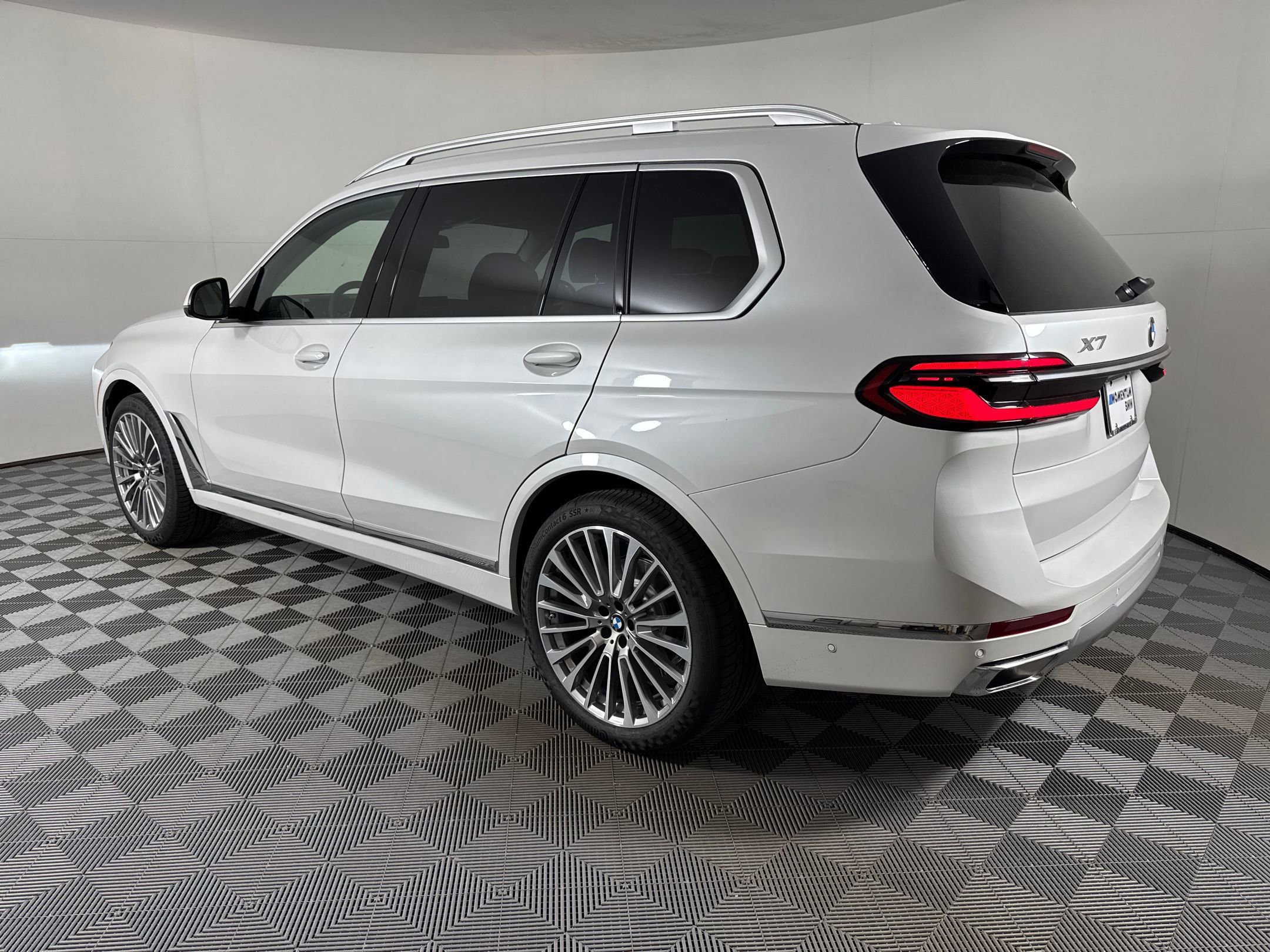 2026 Bmw X7 xDrive40i photo 2