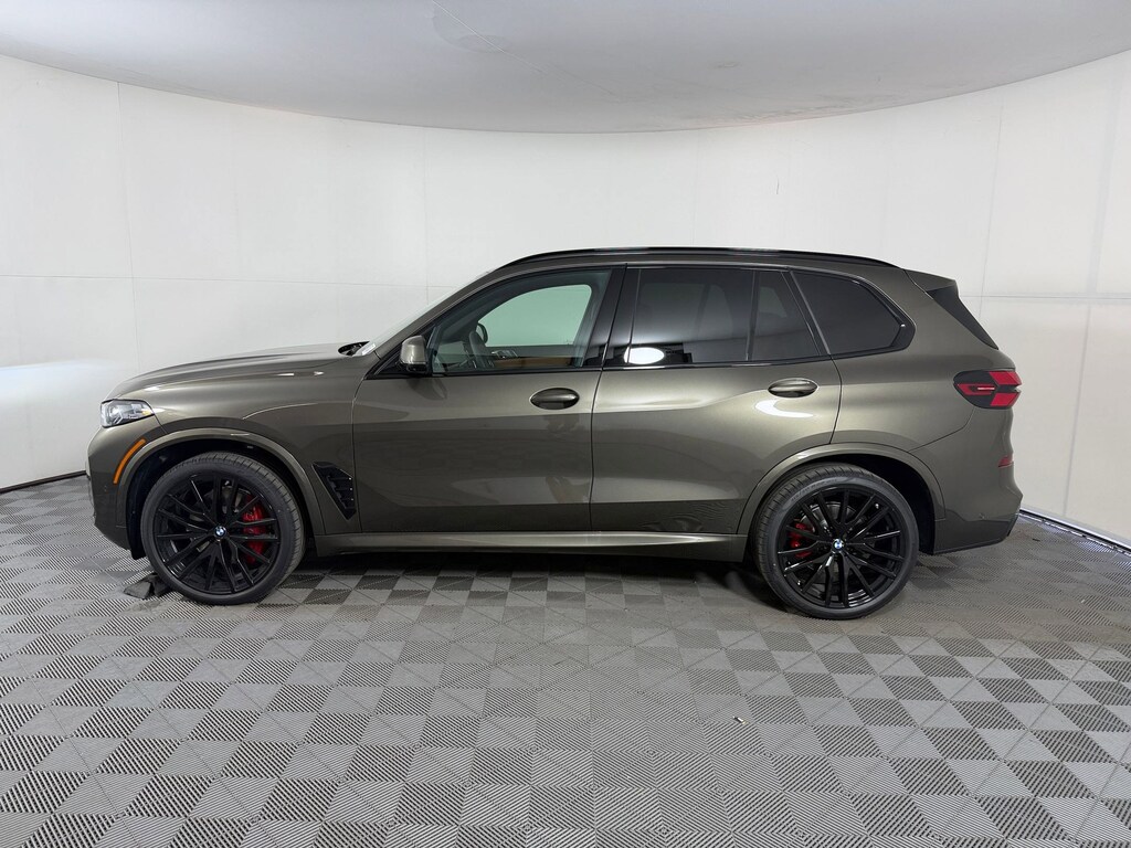New 2026 BMW X5 sDrive40i SUV