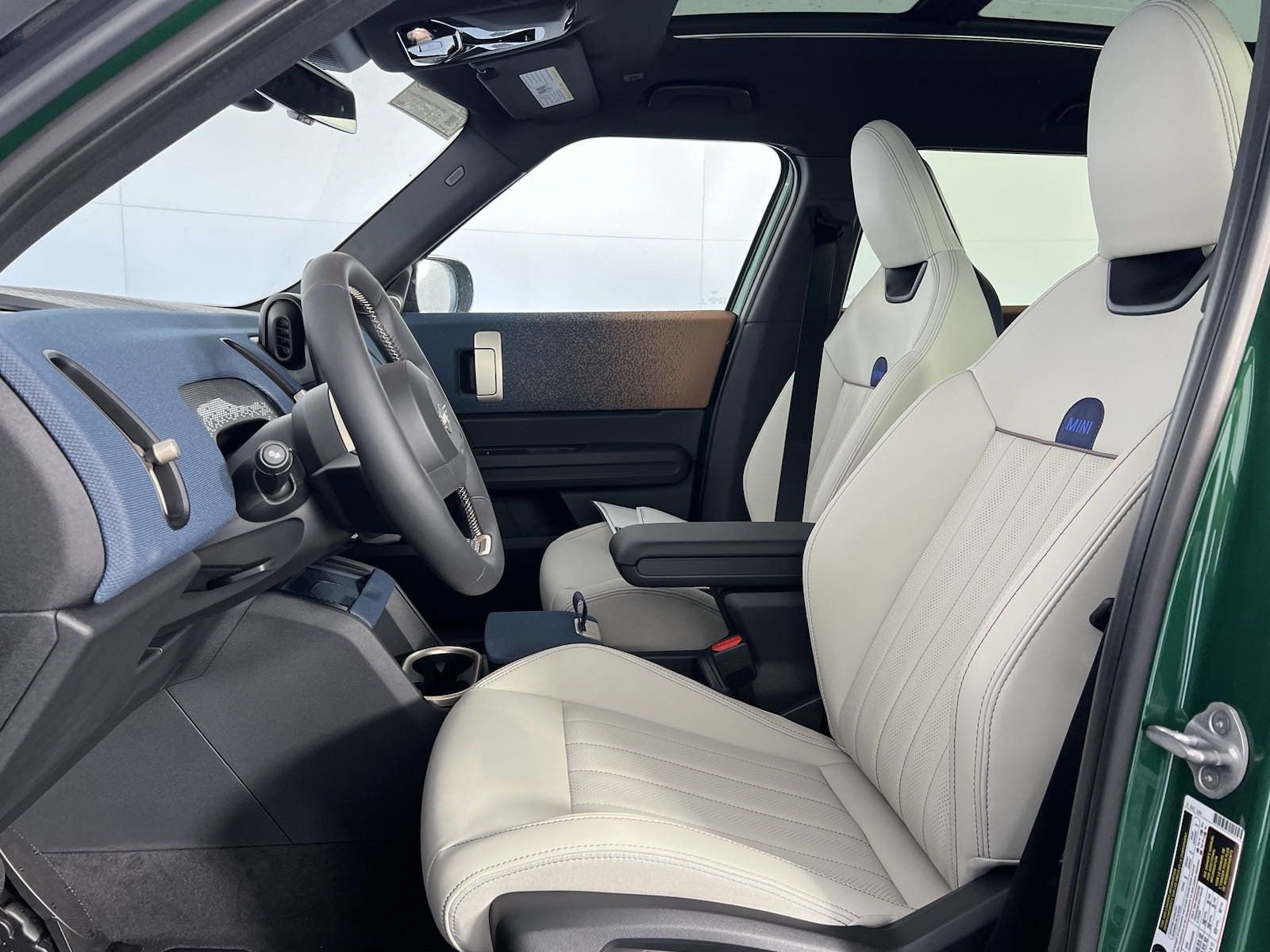 2025 Mini Countryman S photo 3