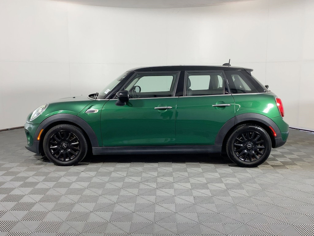 Used 2020 MINI Hardtop 4 Door Cooper Hatchback