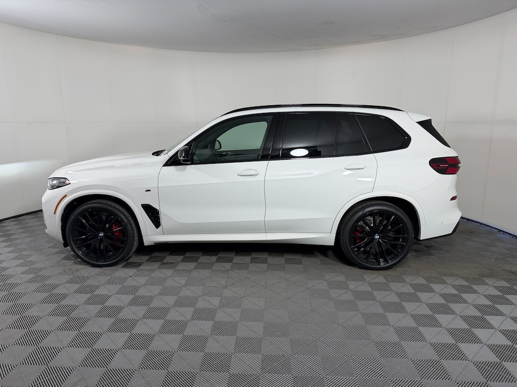 New 2026 BMW X5 M60i SUV