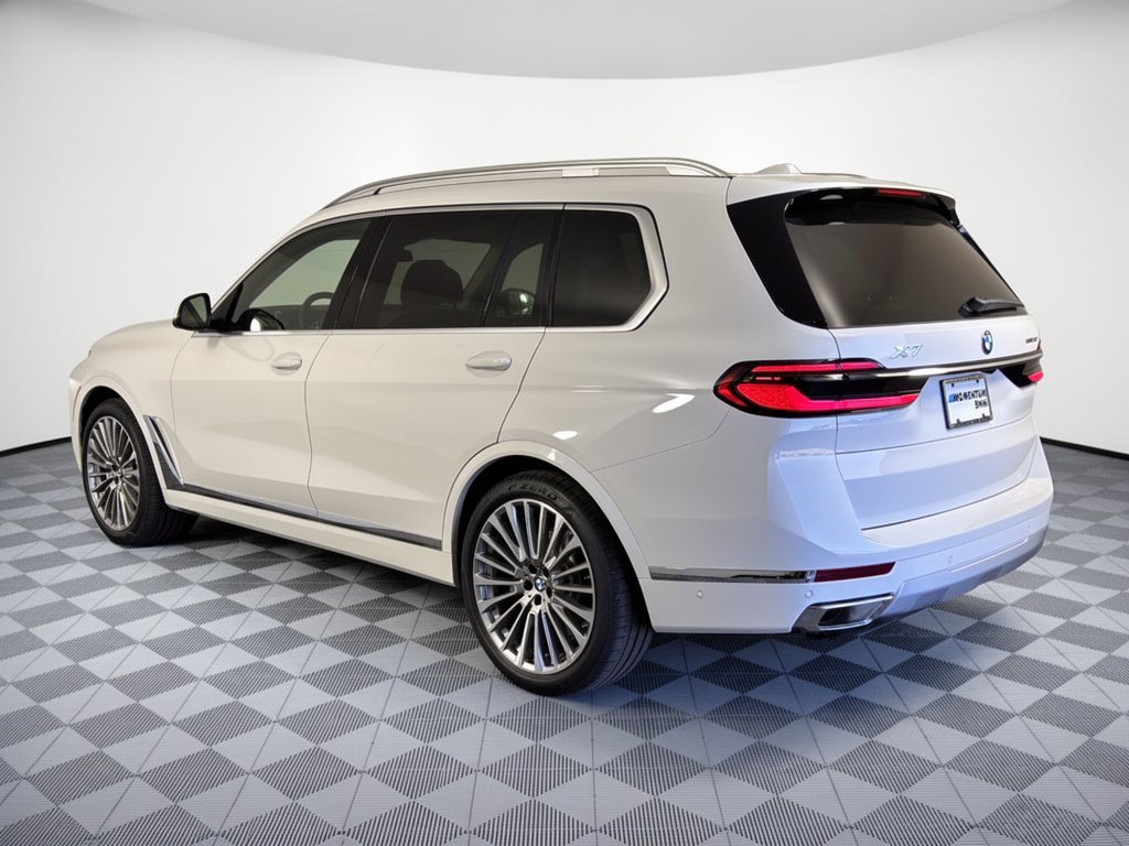 New 2027 BMW X7 xDrive40i SUV