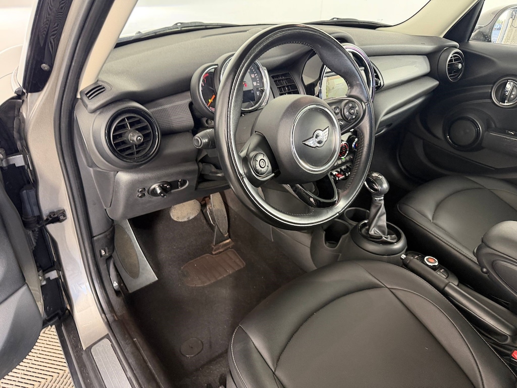 Used 2018 MINI Hardtop 4 Door Cooper Hatchback