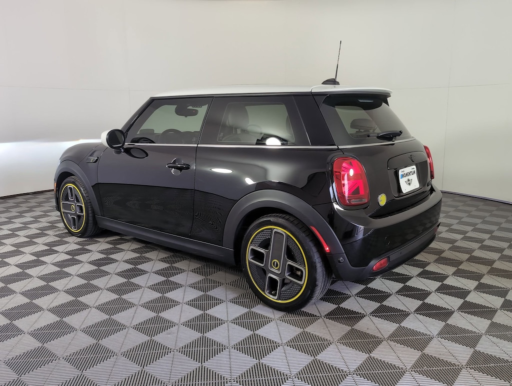 Used 2022 MINI Electric Hardtop 2 Door Cooper SE Hardtop 2 Door Hatchback
