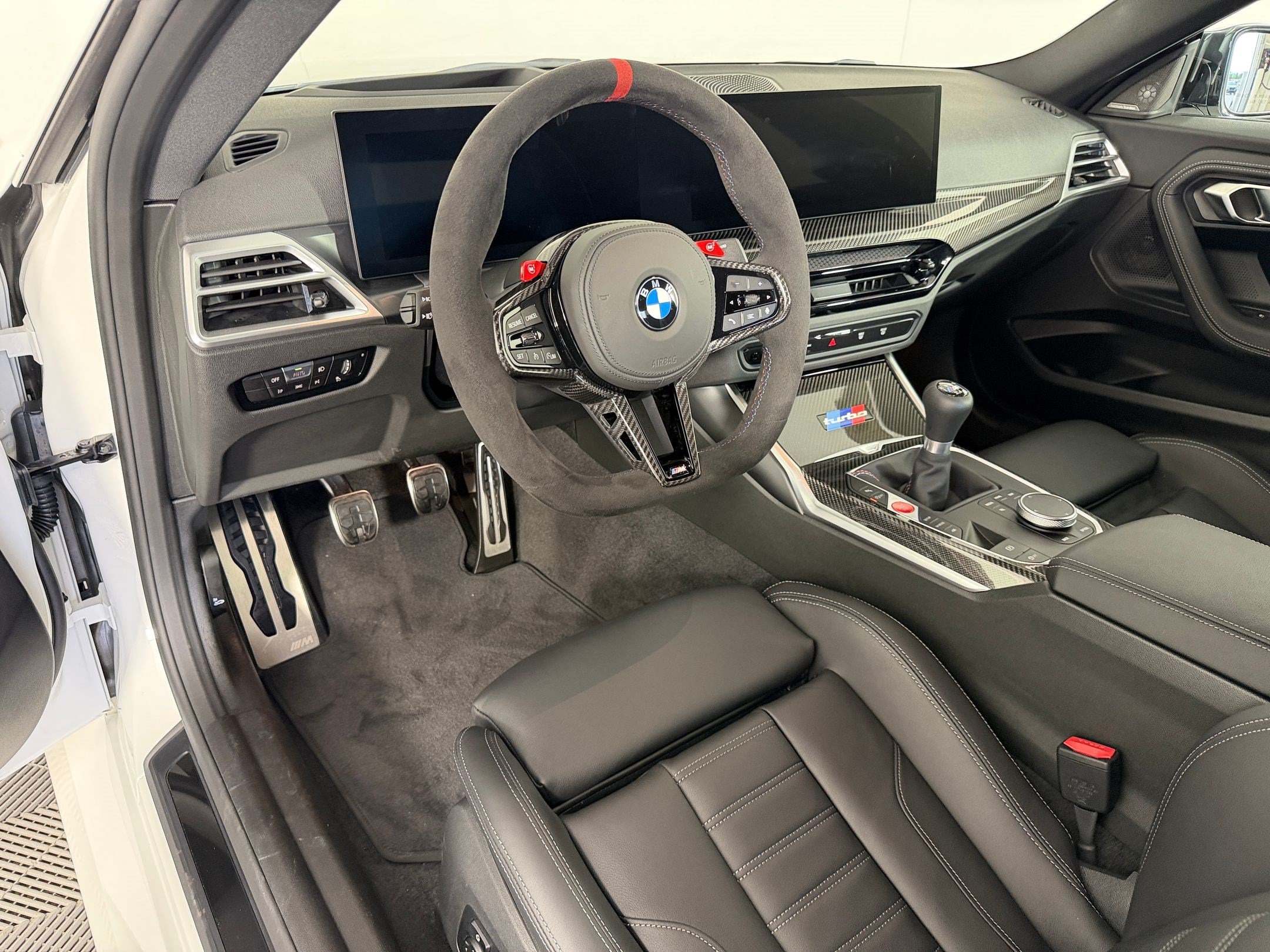 M2 Base Coupe