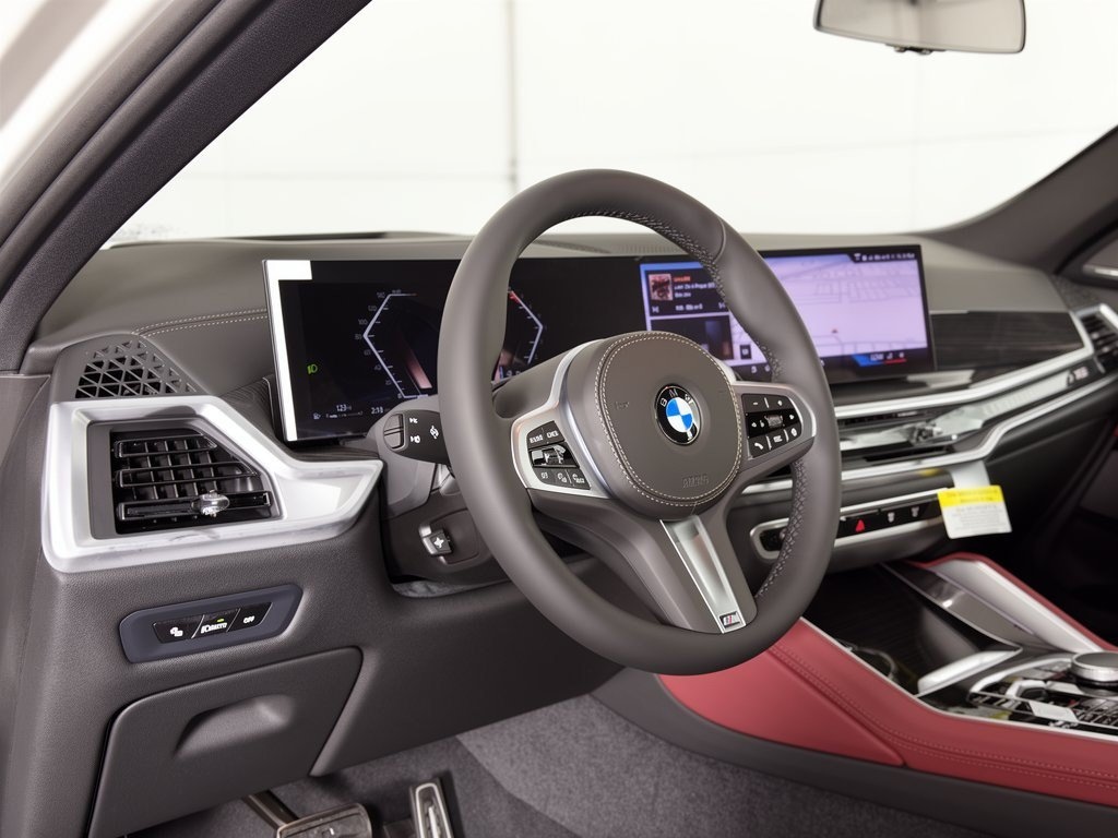 New 2027 BMW X6 xDrive40i SUV