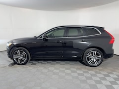 Used 2021 Volvo XC60 T5 Momentum SUV for sale in Houston